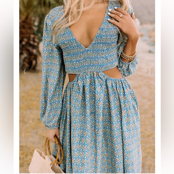 A1 -#15 Ocean blue cut out midi / maxi dress size medium - Picture 6 of 14